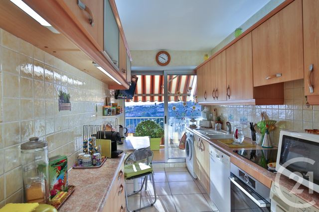 Afficher la photo en grand Appartement F4 à vendre - 4 pièces - 110.05 m2 - NICE - 06 - PROVENCE-ALPES-COTE-D-AZUR - Century 21 Lafage Transactions