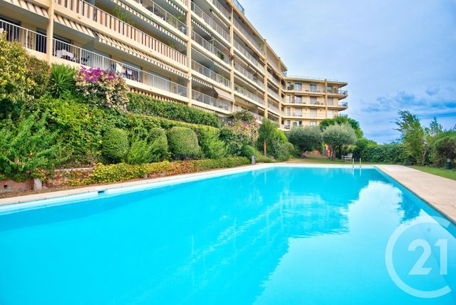 Afficher la photo en grand Appartement F4 à vendre - 4 pièces - 110.05 m2 - NICE - 06 - PROVENCE-ALPES-COTE-D-AZUR - Century 21 Lafage Transactions