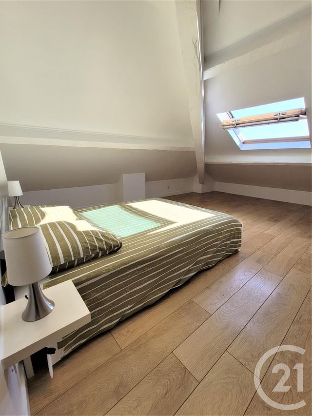 Afficher la photo en grand Appartement F3 à vendre - 3 pièces - 48.45 m2 - NICE - 06 - PROVENCE-ALPES-COTE-D-AZUR - Century 21 Lafage Transactions