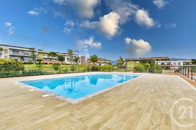 Afficher la photo en grand Appartement F3 à vendre - 3 pièces - 58.22 m2 - NICE - 06 - PROVENCE-ALPES-COTE-D-AZUR - Century 21 Lafage Transactions