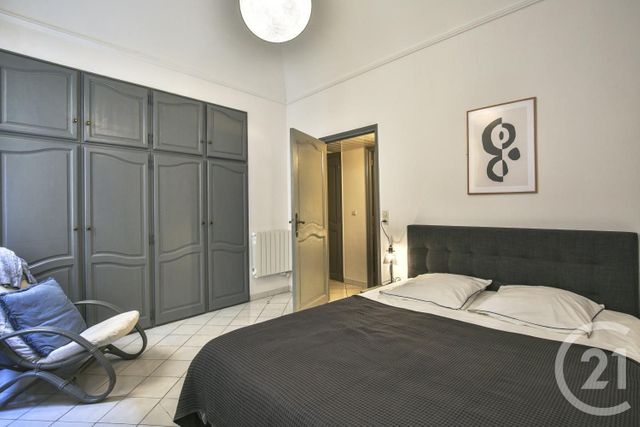 Afficher la photo en grand Appartement F3 à vendre - 3 pièces - 60.01 m2 - NICE - 06 - PROVENCE-ALPES-COTE-D-AZUR - Century 21 Lafage Transactions