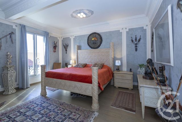 Afficher la photo en grand Appartement F4 à vendre - 4 pièces - 145.11 m2 - NICE - 06 - PROVENCE-ALPES-COTE-D-AZUR - Century 21 Lafage Transactions