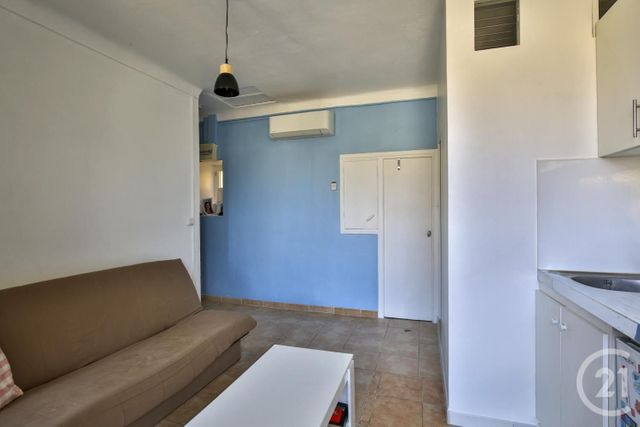 Afficher la photo en grand Appartement F2 à vendre - 2 pièces - 27.0 m2 - NICE - 06 - PROVENCE-ALPES-COTE-D-AZUR - Century 21 Lafage Transactions