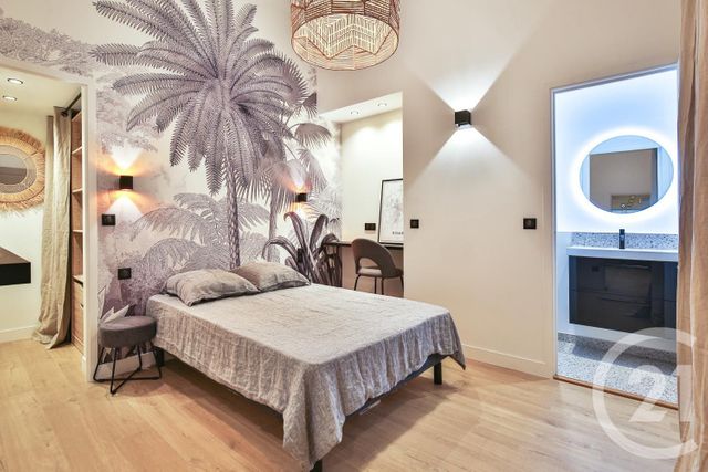 Afficher la photo en grand Appartement F3 à vendre - 3 pièces - 71.01 m2 - NICE - 06 - PROVENCE-ALPES-COTE-D-AZUR - Century 21 Lafage Transactions