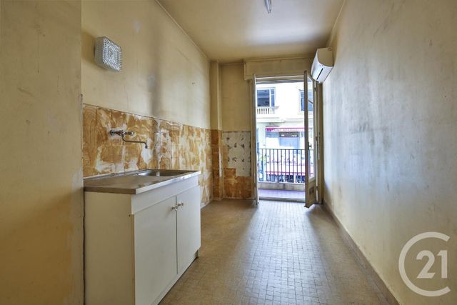 Appartement F2 à vendre - 2 pièces - 59.0 m2 - NICE - 06 - PROVENCE-ALPES-COTE-D-AZUR - Century 21 Lafage Transactions Appartement F2 à vendre - 2 pièces - 59.0 m2 - NICE - 06 - PROVENCE-ALPES-COTE-D-AZUR - Century 21 Lafage Transactions