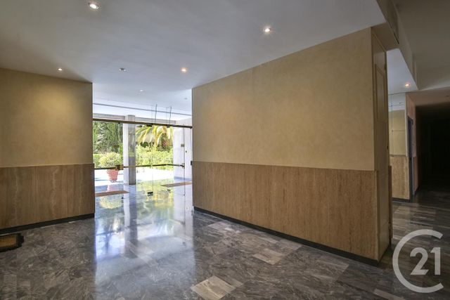Appartement F2 à vendre - 2 pièces - 59.0 m2 - NICE - 06 - PROVENCE-ALPES-COTE-D-AZUR - Century 21 Lafage Transactions Appartement F2 à vendre - 2 pièces - 59.0 m2 - NICE - 06 - PROVENCE-ALPES-COTE-D-AZUR - Century 21 Lafage Transactions