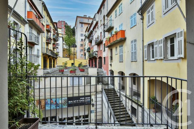 Appartement F3 à vendre - 3 pièces - 70.2 m2 - NICE - 06 - PROVENCE-ALPES-COTE-D-AZUR - Century 21 Lafage Transactions Appartement F3 à vendre - 3 pièces - 70.2 m2 - NICE - 06 - PROVENCE-ALPES-COTE-D-AZUR - Century 21 Lafage Transactions