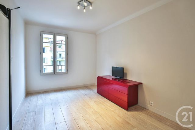 Appartement F3 à vendre - 3 pièces - 70.2 m2 - NICE - 06 - PROVENCE-ALPES-COTE-D-AZUR - Century 21 Lafage Transactions Appartement F3 à vendre - 3 pièces - 70.2 m2 - NICE - 06 - PROVENCE-ALPES-COTE-D-AZUR - Century 21 Lafage Transactions