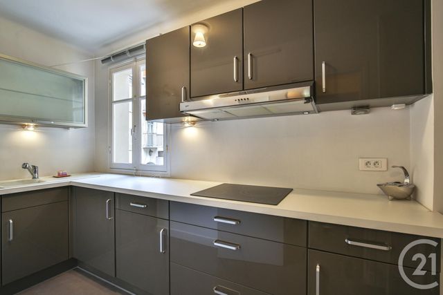 Appartement F3 à vendre - 3 pièces - 70.2 m2 - NICE - 06 - PROVENCE-ALPES-COTE-D-AZUR - Century 21 Lafage Transactions Appartement F3 à vendre - 3 pièces - 70.2 m2 - NICE - 06 - PROVENCE-ALPES-COTE-D-AZUR - Century 21 Lafage Transactions
