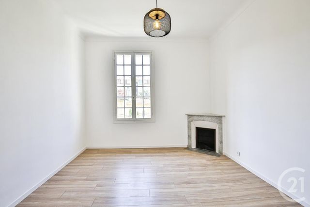 Afficher la photo en grand Appartement F4 à vendre - 4 pièces - 98.56 m2 - NICE - 06 - PROVENCE-ALPES-COTE-D-AZUR - Century 21 Lafage Transactions