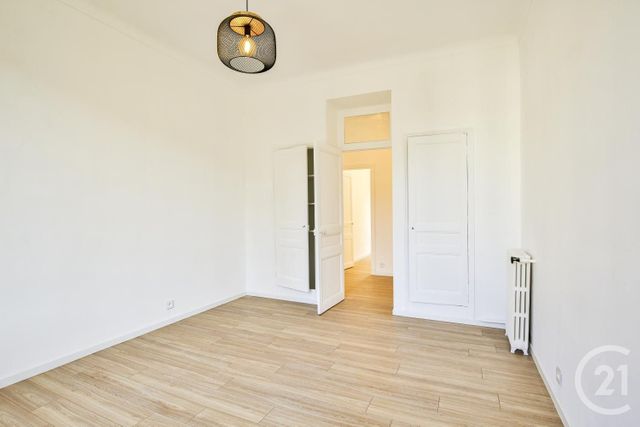 Afficher la photo en grand Appartement F4 à vendre - 4 pièces - 98.56 m2 - NICE - 06 - PROVENCE-ALPES-COTE-D-AZUR - Century 21 Lafage Transactions