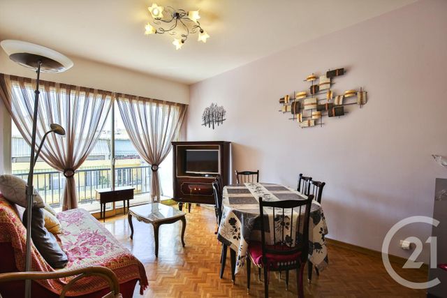 Afficher la photo en grand Appartement F2 à vendre - 2 pièces - 44.0 m2 - NICE - 06 - PROVENCE-ALPES-COTE-D-AZUR - Century 21 Lafage Transactions