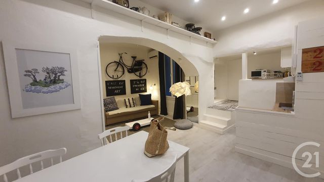 Afficher la photo en grand Appartement à vendre - 2 pièces - 35.86 m2 - NICE - 06 - PROVENCE-ALPES-COTE-D-AZUR - Century 21 Lafage Transactions
