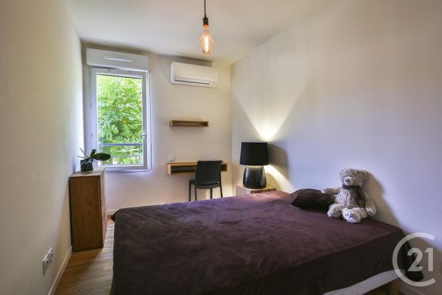 Afficher la photo en grand Appartement F3 à vendre - 3 pièces - 57.57 m2 - ST ANDRE DE LA ROCHE - 06 - PROVENCE-ALPES-COTE-D-AZUR - Century 21 Lafage Transactions