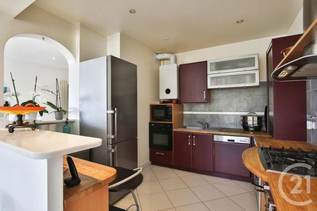 Afficher la photo en grand Appartement F3 à vendre - 3 pièces - 96.8 m2 - NICE - 06 - PROVENCE-ALPES-COTE-D-AZUR - Century 21 Lafage Transactions