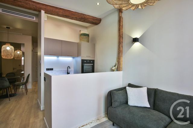Afficher la photo en grand Appartement F3 à vendre - 3 pièces - 48.0 m2 - NICE - 06 - PROVENCE-ALPES-COTE-D-AZUR - Century 21 Lafage Transactions