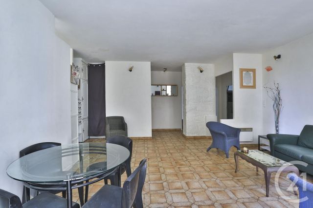 Afficher la photo en grand Appartement F3 à vendre - 3 pièces - 86.13 m2 - NICE - 06 - PROVENCE-ALPES-COTE-D-AZUR - Century 21 Lafage Transactions