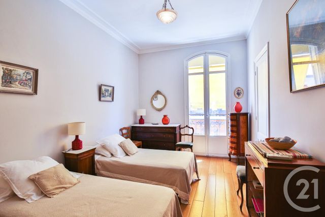 Afficher la photo en grand Appartement F3 à vendre - 3 pièces - 68.46 m2 - NICE - 06 - PROVENCE-ALPES-COTE-D-AZUR - Century 21 Lafage Transactions
