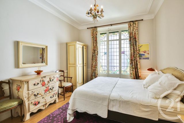 Afficher la photo en grand Appartement F3 à vendre - 3 pièces - 68.46 m2 - NICE - 06 - PROVENCE-ALPES-COTE-D-AZUR - Century 21 Lafage Transactions