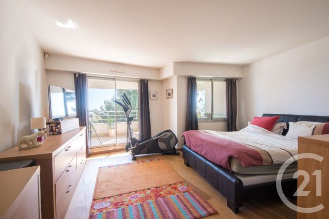 Appartement F4 à vendre - 4 pièces - 123.0 m2 - NICE - 06 - PROVENCE-ALPES-COTE-D-AZUR - Century 21 Lafage Transactions