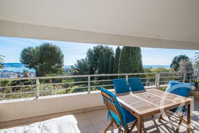 Appartement F4 à vendre - 4 pièces - 123.0 m2 - NICE - 06 - PROVENCE-ALPES-COTE-D-AZUR - Century 21 Lafage Transactions