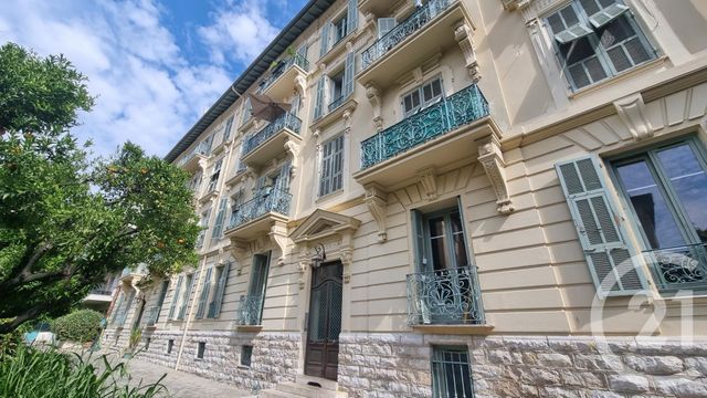Appartement F3 à vendre - 3 pièces - 83.14 m2 - NICE - 06 - PROVENCE-ALPES-COTE-D-AZUR - Century 21 Lafage Transactions