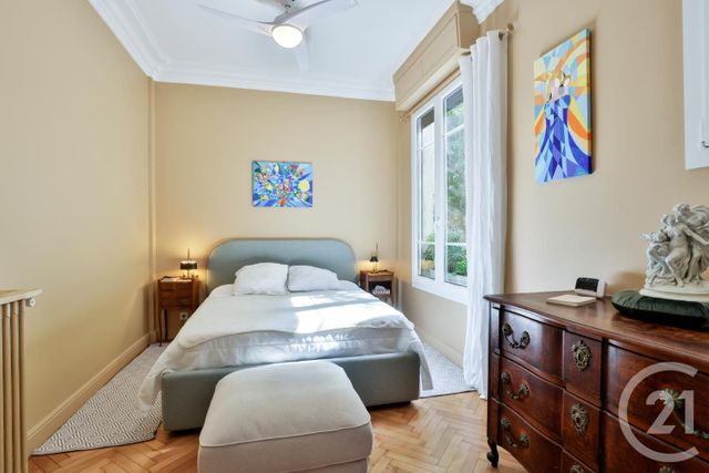 Afficher la photo en grand Appartement F3 à vendre - 3 pièces - 50.52 m2 - NICE - 06 - PROVENCE-ALPES-COTE-D-AZUR - Century 21 Lafage Transactions