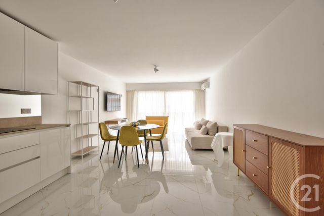 Appartement F4 à vendre - 4 pièces - 75.87 m2 - NICE - 06 - PROVENCE-ALPES-COTE-D-AZUR - Century 21 Lafage Transactions