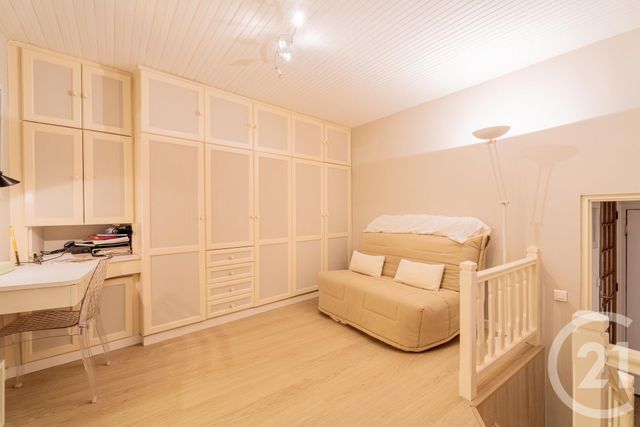 Appartement F4 à vendre - 4 pièces - 74.09 m2 - NICE - 06 - PROVENCE-ALPES-COTE-D-AZUR - Century 21 Lafage Transactions