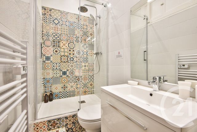 Appartement F3 à vendre - 3 pièces - 54.11 m2 - NICE - 06 - PROVENCE-ALPES-COTE-D-AZUR - Century 21 Lafage Transactions