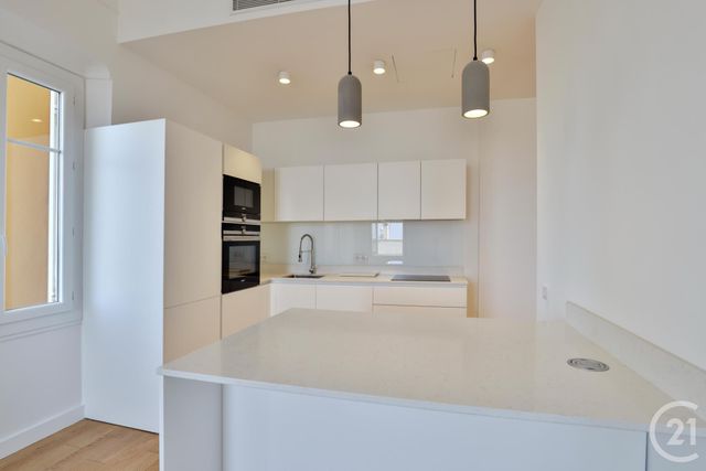 Appartement F4 à vendre - 4 pièces - 135.67 m2 - NICE - 06 - PROVENCE-ALPES-COTE-D-AZUR - Century 21 Lafage Transactions