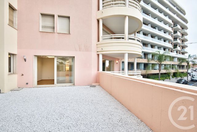 Appartement F3 à vendre - 3 pièces - 97.58 m2 - BEAUSOLEIL - 06 - PROVENCE-ALPES-COTE-D-AZUR - Century 21 Lafage Transactions