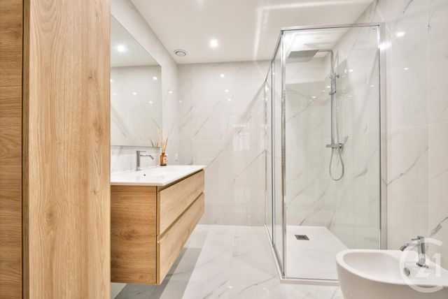 Appartement F3 à vendre - 3 pièces - 97.58 m2 - BEAUSOLEIL - 06 - PROVENCE-ALPES-COTE-D-AZUR - Century 21 Lafage Transactions