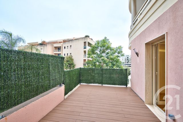Appartement F3 à vendre - 3 pièces - 97.58 m2 - BEAUSOLEIL - 06 - PROVENCE-ALPES-COTE-D-AZUR - Century 21 Lafage Transactions