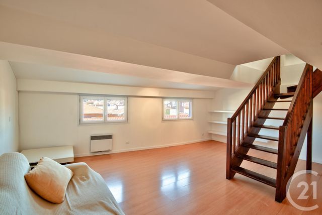 Afficher la photo en grand Appartement Duplex à vendre - 3 pièces - 56.6 m2 - NICE - 06 - PROVENCE-ALPES-COTE-D-AZUR - Century 21 Lafage Transactions