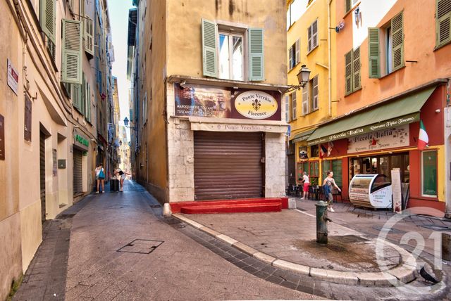 Afficher la photo en grand Appartement Duplex à vendre - 3 pièces - 56.6 m2 - NICE - 06 - PROVENCE-ALPES-COTE-D-AZUR - Century 21 Lafage Transactions