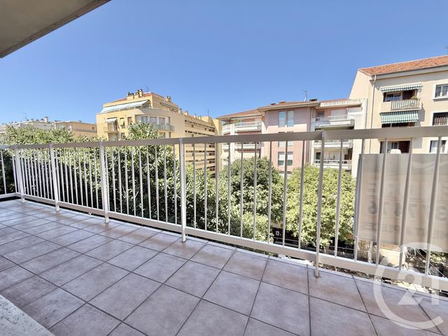 Appartement F3 à vendre - 3 pièces - 63.6 m2 - NICE - 06 - PROVENCE-ALPES-COTE-D-AZUR - Century 21 Lafage Transactions