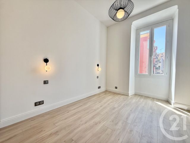 Appartement F3 à vendre - 3 pièces - 67.02 m2 - NICE - 06 - PROVENCE-ALPES-COTE-D-AZUR - Century 21 Lafage Transactions