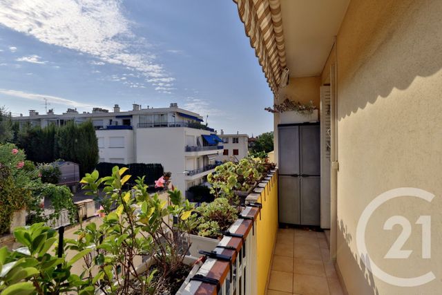 Appartement F2 à vendre - 2 pièces - 43.6 m2 - NICE - 06 - PROVENCE-ALPES-COTE-D-AZUR - Century 21 Lafage Transactions