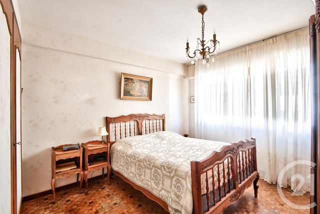 Afficher la photo en grand Appartement F3 à vendre - 3 pièces - 76.68 m2 - NICE - 06 - PROVENCE-ALPES-COTE-D-AZUR - Century 21 Lafage Transactions