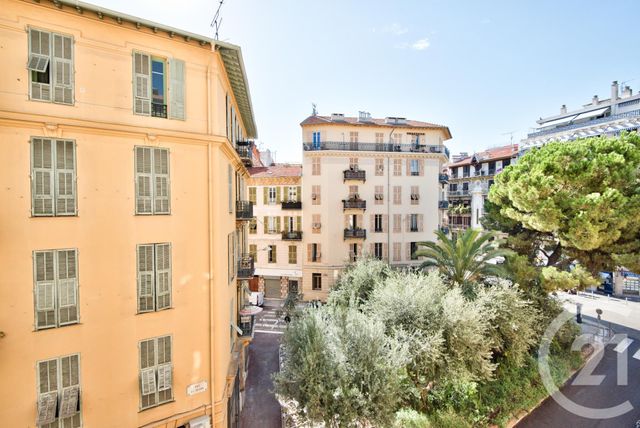 Appartement F3 à vendre - 3 pièces - 71.04 m2 - NICE - 06 - PROVENCE-ALPES-COTE-D-AZUR - Century 21 Lafage Transactions