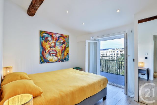 Appartement F4 à vendre - 4 pièces - 85.41 m2 - NICE - 06 - PROVENCE-ALPES-COTE-D-AZUR - Century 21 Lafage Transactions