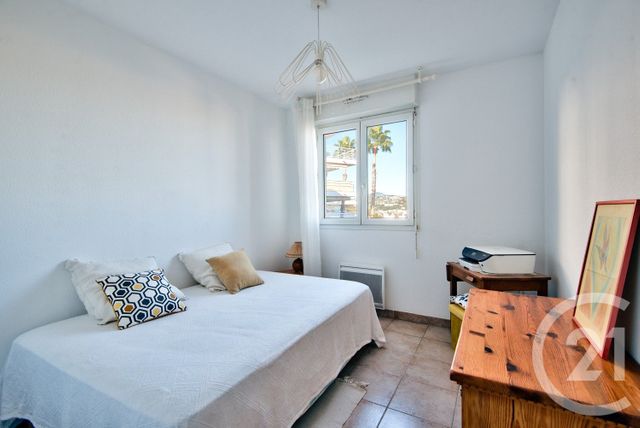 Appartement F3 à vendre - 3 pièces - 75.33 m2 - ST LAURENT DU VAR - 06 - PROVENCE-ALPES-COTE-D-AZUR - Century 21 Lafage Transactions