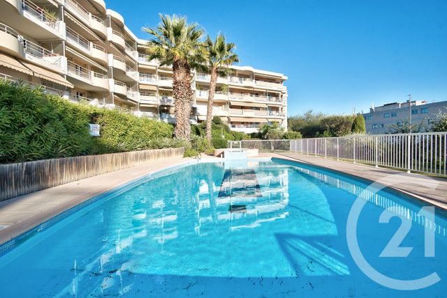 Appartement F3 à vendre ST LAURENT DU VAR