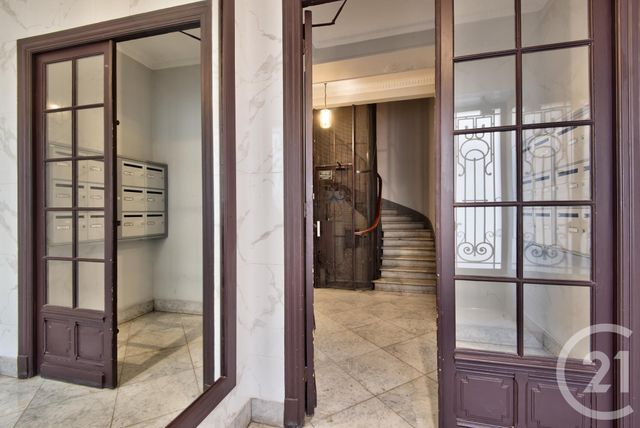 Appartement T3 à vendre - 3 pièces - 55.0 m2 - NICE - 06 - PROVENCE-ALPES-COTE-D-AZUR - Century 21 Lafage Transactions