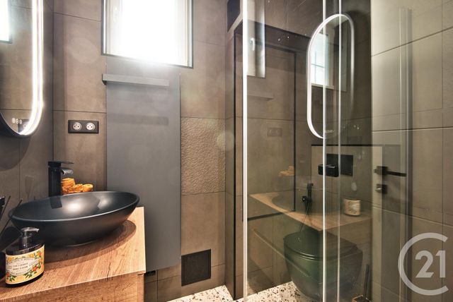 Appartement T3 à vendre - 3 pièces - 55.0 m2 - NICE - 06 - PROVENCE-ALPES-COTE-D-AZUR - Century 21 Lafage Transactions