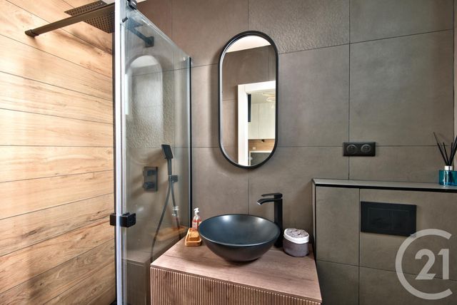 Appartement T3 à vendre - 3 pièces - 55.0 m2 - NICE - 06 - PROVENCE-ALPES-COTE-D-AZUR - Century 21 Lafage Transactions