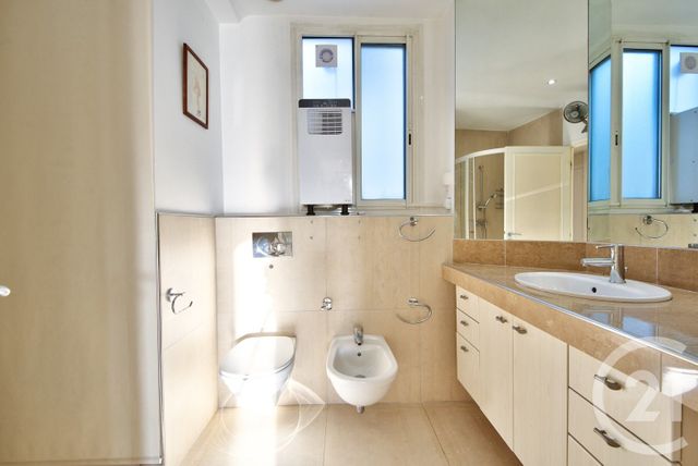 Appartement F2 à vendre - 2 pièces - 56.0 m2 - NICE - 06 - PROVENCE-ALPES-COTE-D-AZUR - Century 21 Lafage Transactions