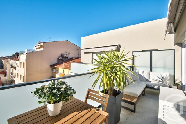 Appartement F3 à vendre - 3 pièces - 80.75 m2 - NICE - 06 - PROVENCE-ALPES-COTE-D-AZUR - Century 21 Lafage Transactions