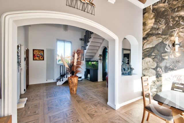 maison à vendre - 6 pièces - 200.1 m2 - CAGNES SUR MER - 06 - PROVENCE-ALPES-COTE-D-AZUR - Century 21 Lafage Transactions